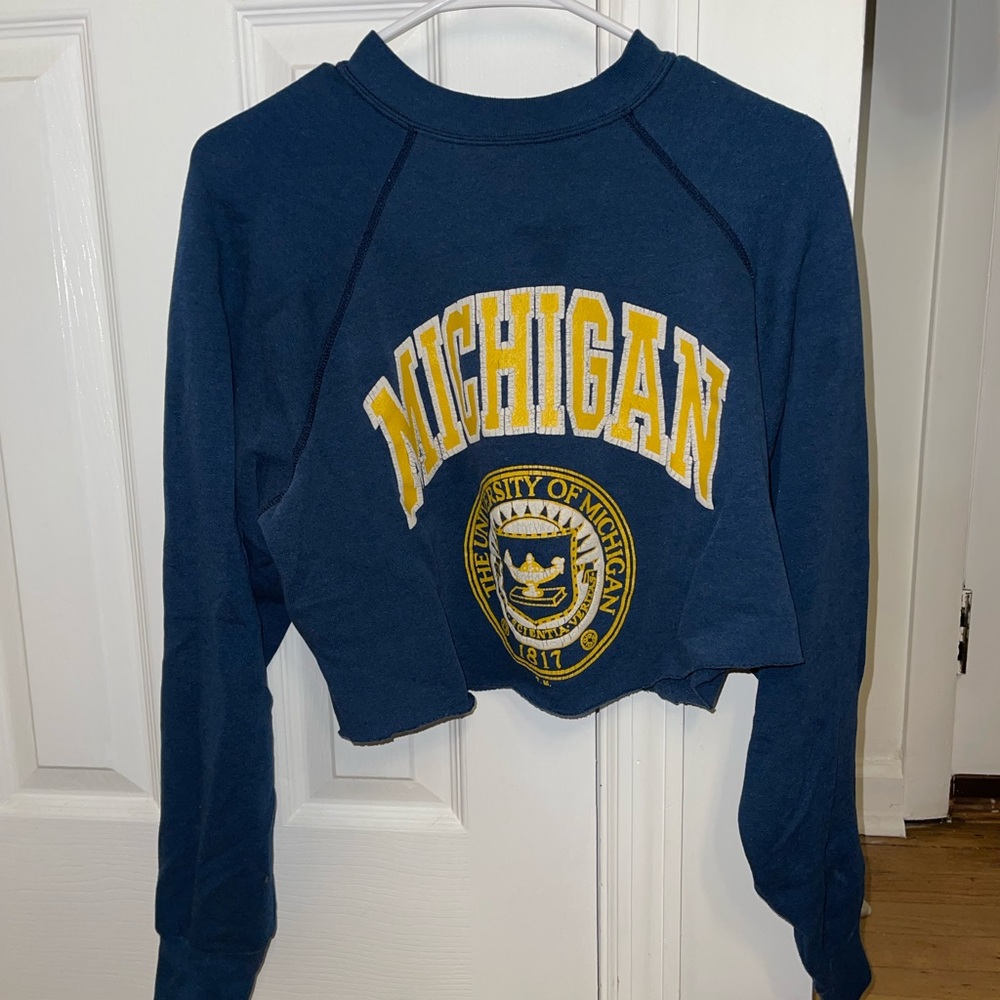 COPY - U of Michigan Vintage sweatshirt